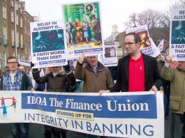 British banks’ role in the dirty money ‘global laundromat’ – Chancellor absent for urgent question Irish bank workers marching against austerity