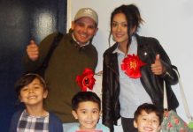 SHAHIDA BEGUM and children meet WRP candidate JONTY LEFF