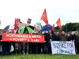 Striking Mears workers on the picket fighting for fair pay, they will be striking continuously from this Saturday until Friday August 4th