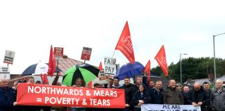 Striking Mears workers on the picket fighting for fair pay, they will be striking continuously from this Saturday until Friday August 4th