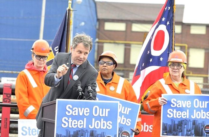 Steel workers campaign to defend steel jobs threatened by the NAFTA trade deal