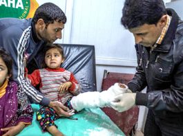 Young girl injured in west Mosul. Photo credit: Amnesty