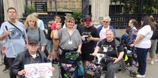 Disability Cuts Kill! was the message as a number of disabled workers lobbied the House of Commons yesterday. They condemned all the cuts in social care