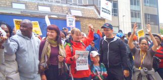 Trade unionists from Dresden and Berlin visited the Serco picket line at the London Hospital yesterday and told the workers that privatisation and hospital closures were huge issues in Germany