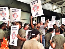 Ground crew workers starting their strike at Toronto’s Pearson International Airport at 9.30pm last Thursday