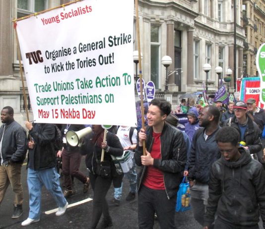 Young Socialists on the march got tremendous support for their demand that the TUC call a general strike to kick the Tories out