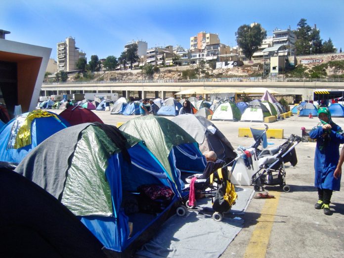 Hundreds of refugee tents in the Greek port city of Piraeus