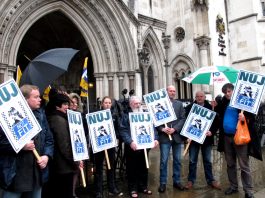 NUJ members outside the High Court defending their right to protect their sources from the state