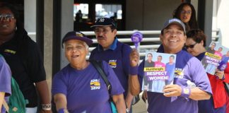 SEIU members at Dulles International Airport marching against the sacking of three colleagues by airport contractor Huntleigh