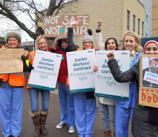 Junior doctors lead the fight against Hunt and the Tories – they have now rejected a 2% rise