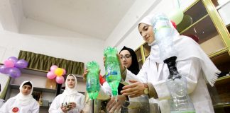 Science class in a Palestinian school in Gaza – UNRWA funding for 700 schools in Gaza will run out in September