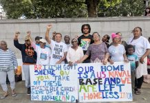 Generations of Chagos Islanders occupied Trafalgar Sq for 5 days during July demanding their right to return to their homeland – they protested at The Hague yesterday