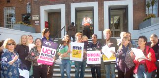 Striking Lewisham Southwark College lecturers are determined to win a pay rise after years of no increments