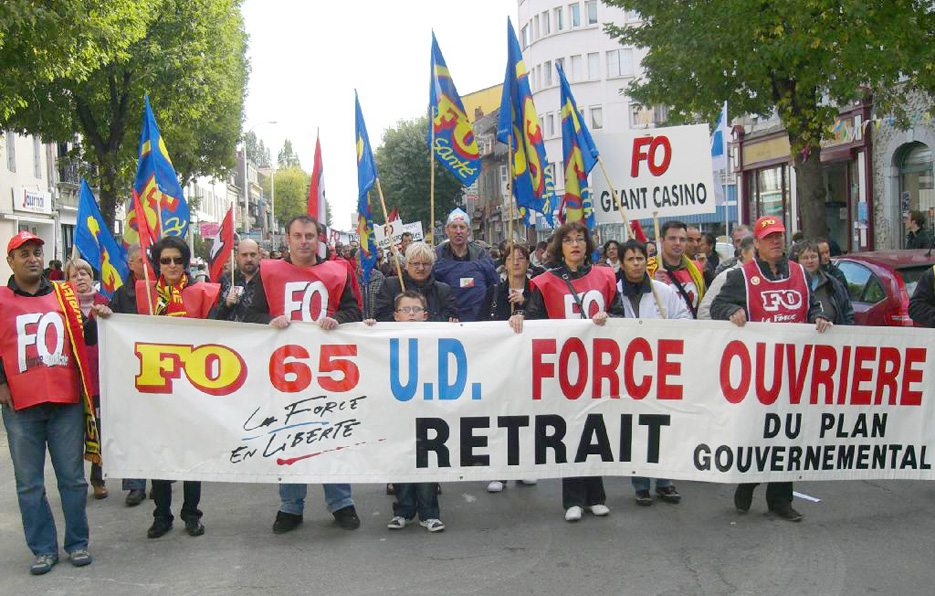 Striking French works on a demonstration against the attack on their pensions being carried out by the Macron government