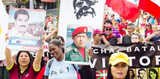 Many thousands of Venezuelans turned out last Wednesday to support President Maduro and the Venezuelan revolution. Credit: Prensa CRBZPRESIDENT  Nicolas Maduro has ordered the closure of Venezuela’s embassy and consulates in the US after Washington threw