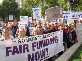 NEU Joint General Secretary MARY BOUSTED (centre) on a march to Parliament demanding the scrapping of the pay cap
