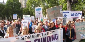 NEU Joint General Secretary MARY BOUSTED (centre) on a march to Parliament demanding the scrapping of the pay cap