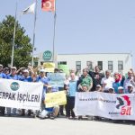 MM Süperpak strikers on the picket line at the company’s Izmir site